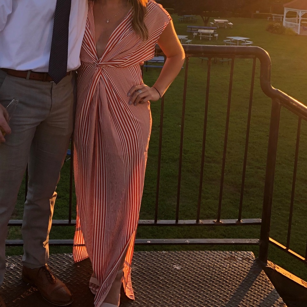 Dress - Picture 2 of 2